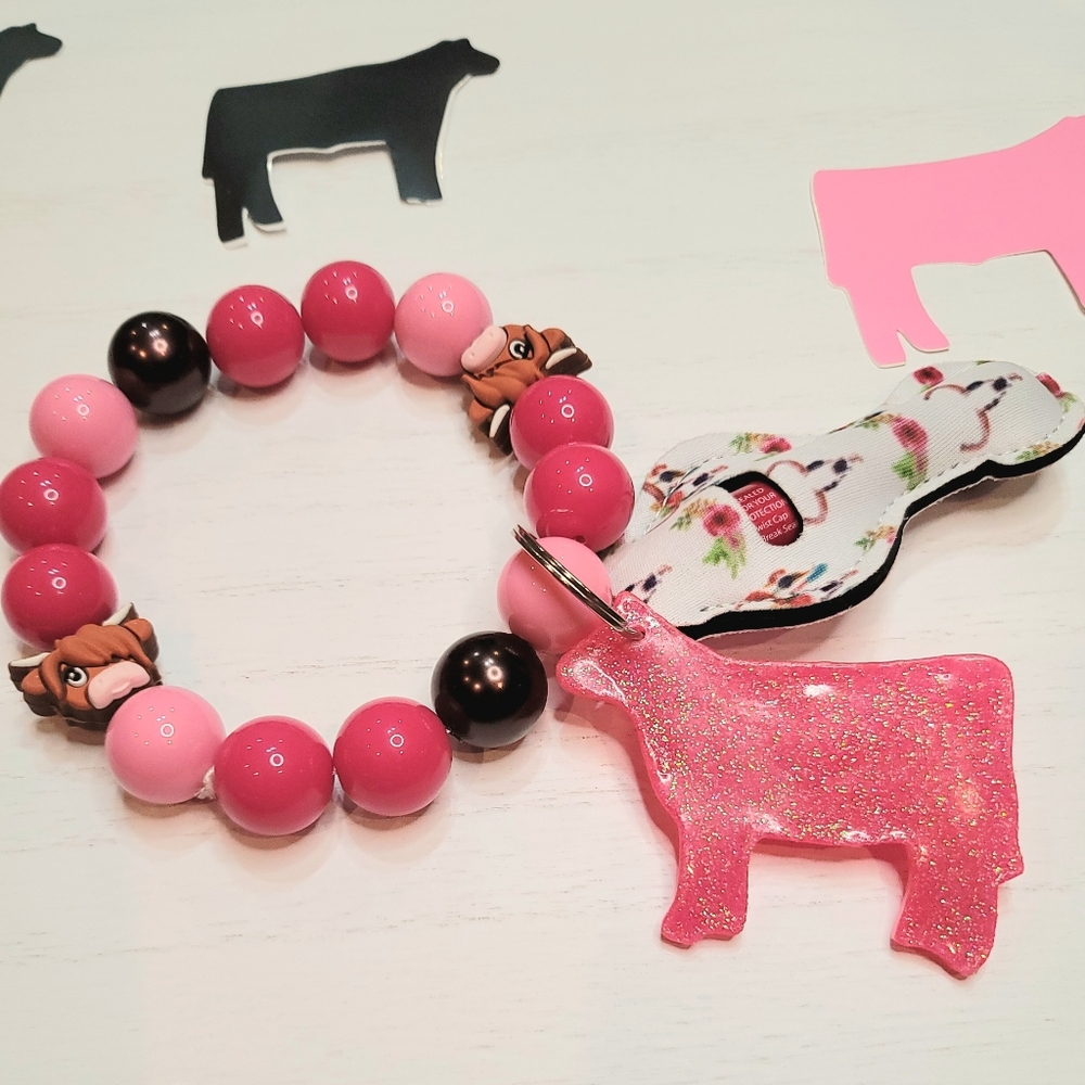 Keychain wristlet